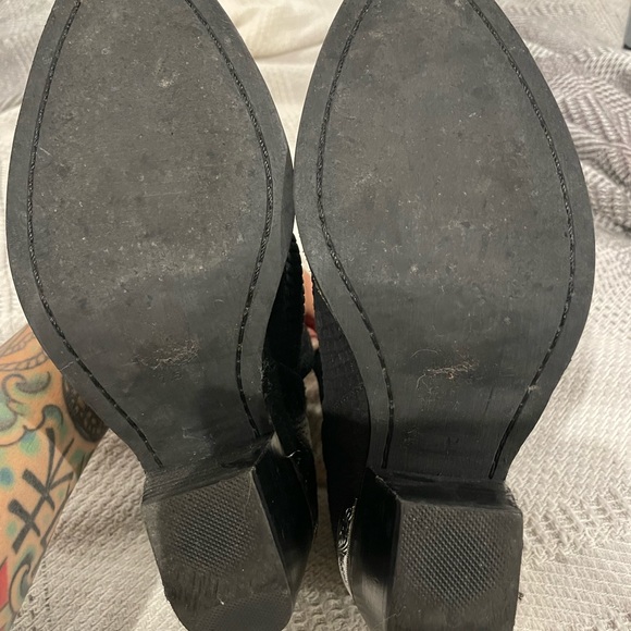 Jeffrey Campbell black bootie - Picture 4 of 4